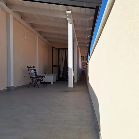 Rooms Home 3* Palmi