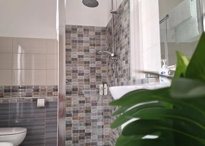 Rooms Home Alojamento de Acomodação e Pequeno-almoço Palmi